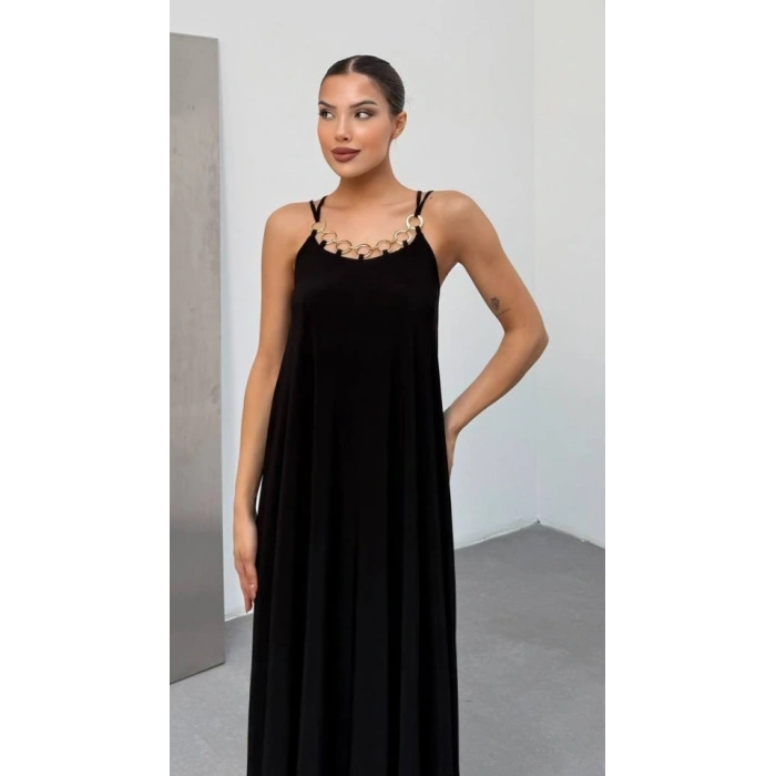 Kadın Omuz Askılı Kuş Gözü Zincir Detay Sandy Kumaş Maxi Boy Elbise