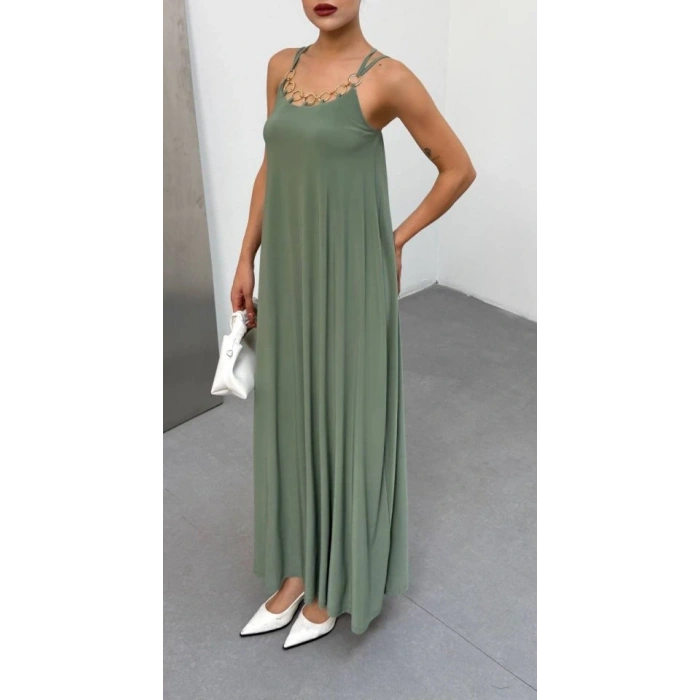 Kadın Omuz Askılı Kuş Gözü Zincir Detay Sandy Kumaş Maxi Boy Elbise