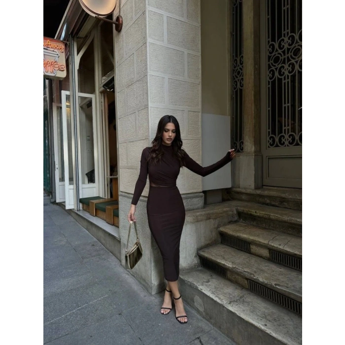 Kadın Sandy Kumaş Drabe Yaka Belinde Tül Detaylı Midi Boy Elbise