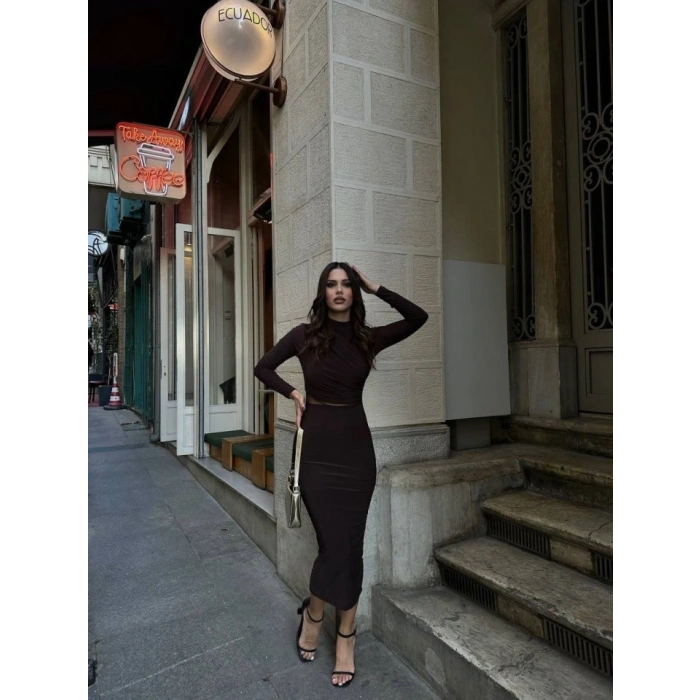 Kadın Sandy Kumaş Drabe Yaka Belinde Tül Detaylı Midi Boy Elbise