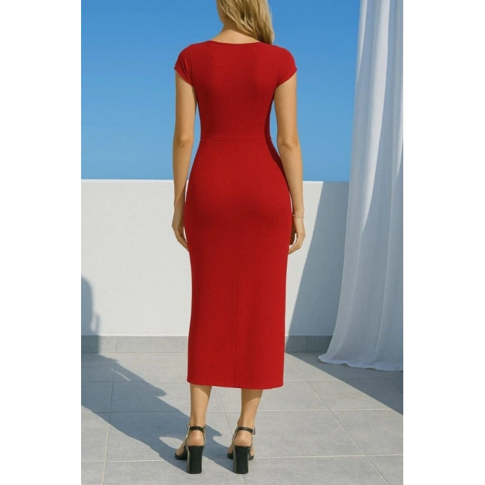 Kadın Sandy Kumaş Metal Toka Detaylı Midi Boy Elbise