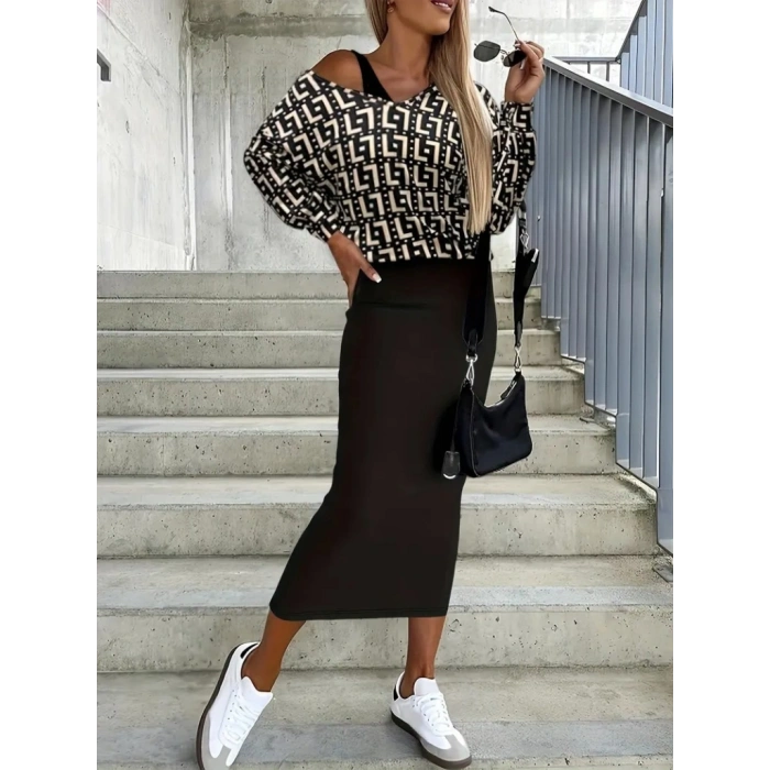 Kadın Uzun Kollu Askılı Yuvarlak Yakalı Yırtmaçlı Dalgıç Elbise Ile Yakalı Yunan Desenli Bluz Ikili Takım