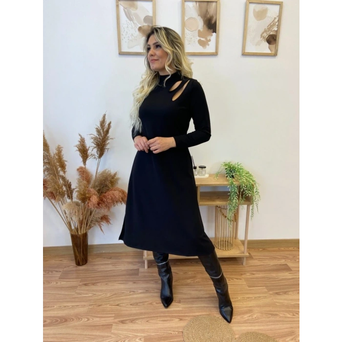 Kadın Uzun Kollu Balıkçı Yaka Omuzda Damla Detaylı Yırtmaçlı Krep Midi Elbise