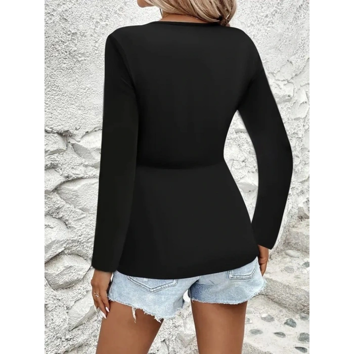 Kadın Uzun Kollu Dekolteli Sarmal Detaylı Viskon Bluz