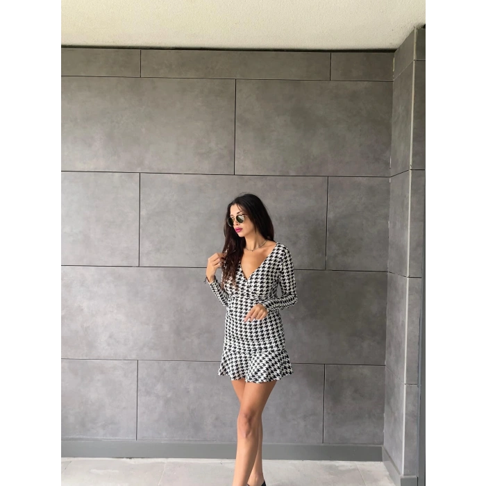 Kadın Uzun Kollu Kruvaze Yaka Kazayağı Mikro Mini Boy Elbise