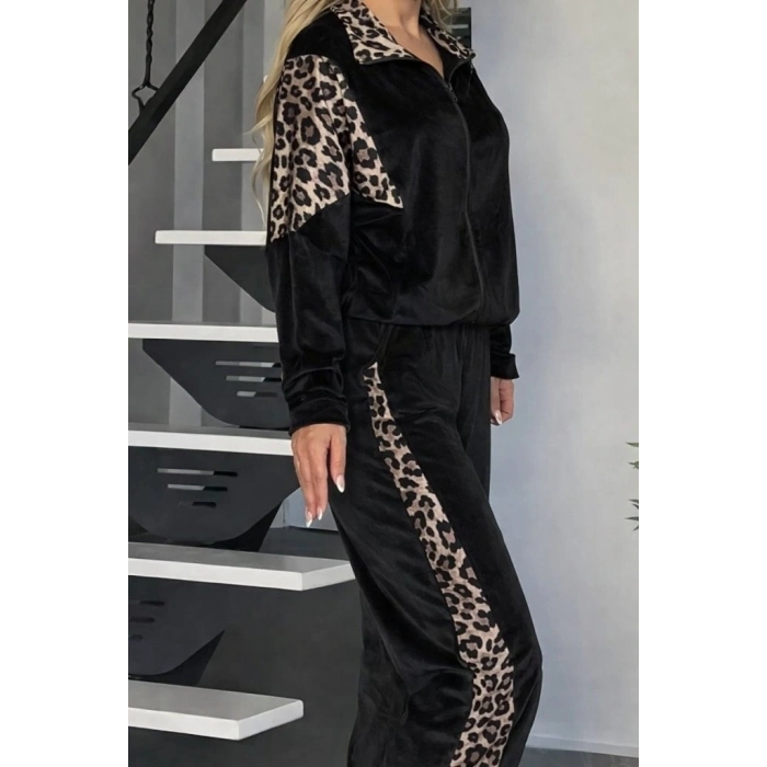 Kadın Uzun Kollu önden Fermuarlı Leopar Detaylı Kadife Bluz Ve Pantolon Ikili Takım