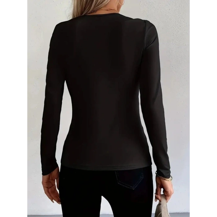 Kadın Uzun Kollu Yakadan Halka Detaylı Viskon Bluz