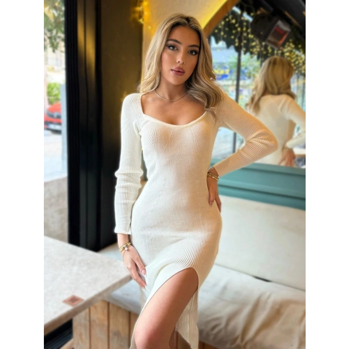 Kadın Uzun Kollu Yırtmaç Detay Triko Elbise