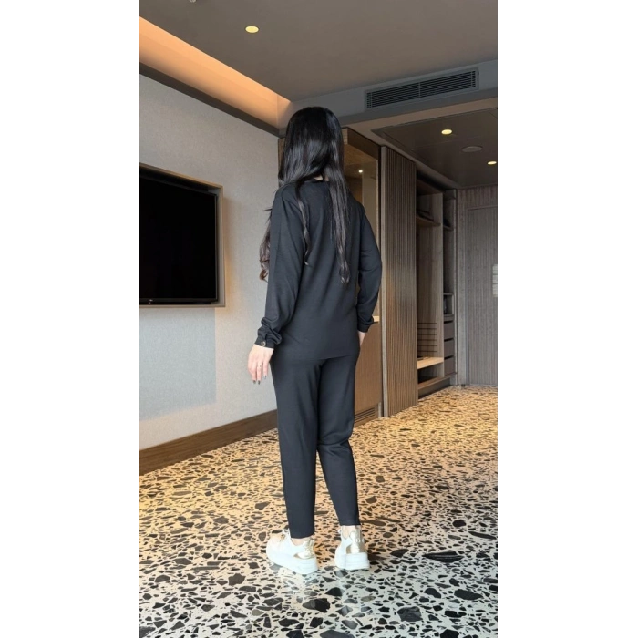 Kadın V Yaka Bluz Ve Pantolon Ikili Takım