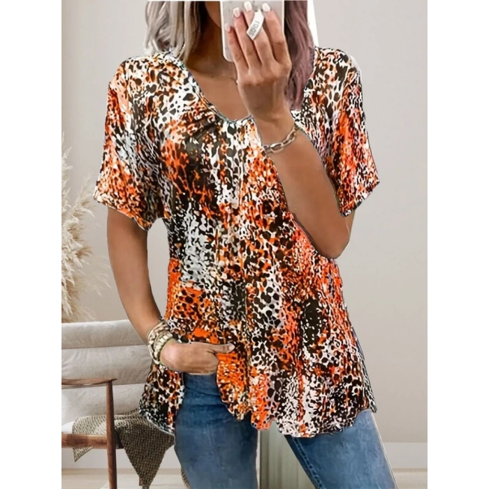 Kadın V Yaka Renkli Leopar Desen Büzgü Detay Süprem Bluz
