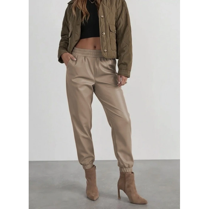 Kadın Yüksek Bel Lastikli önü Düğmeli Deri Pantolon