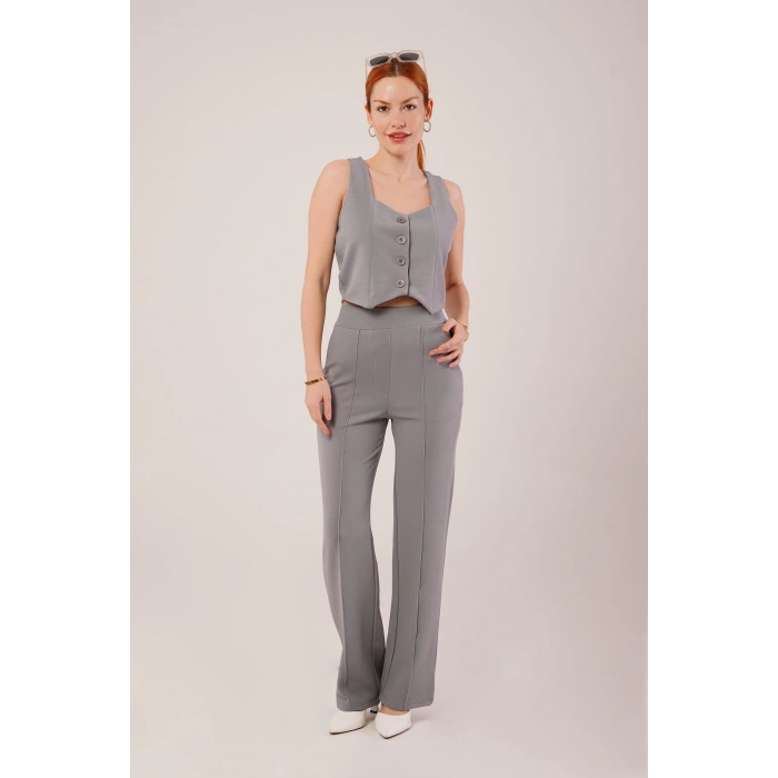 Kalın Askılı Düğmeli Yelek Ve Pantolon Gri Takım