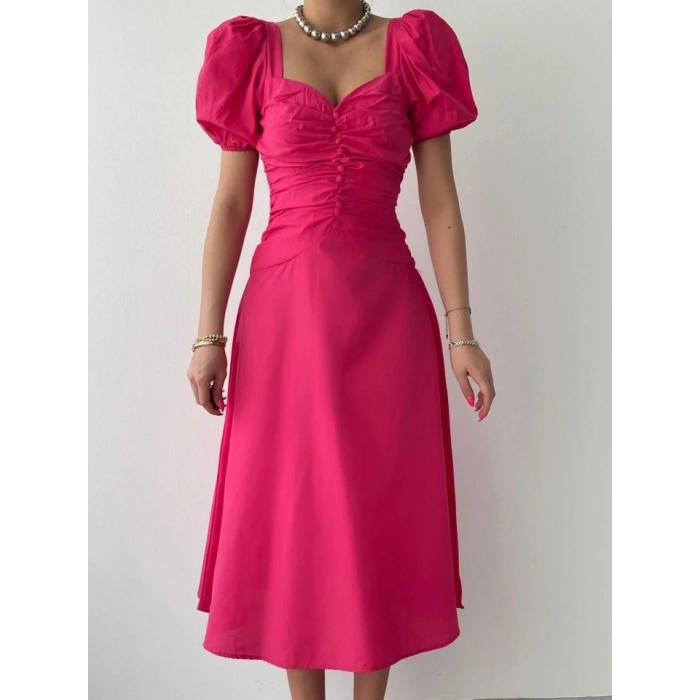 Kare Yaka Düğmeli Elbise