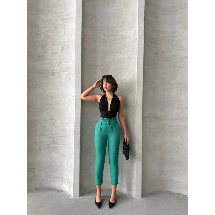 Kemerli havuç pantolon