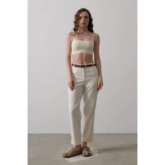 Kemerli Havuç Pantolon - Ekru