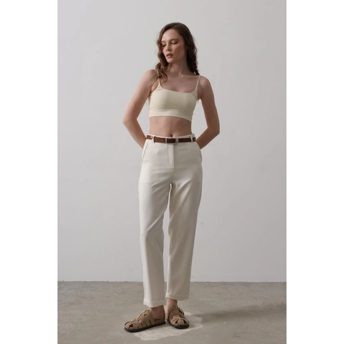 Kemerli Havuç Pantolon - Ekru