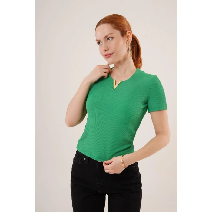 Kısa Kollu Yaka Detaylı Kaşkorse Yeşil Bluz