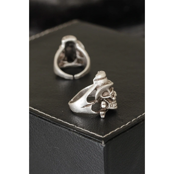 Kuru Kafa Tasarımlı Eskitme Gümüş Renkli Ayarlamalı Model Erkek Yüzük