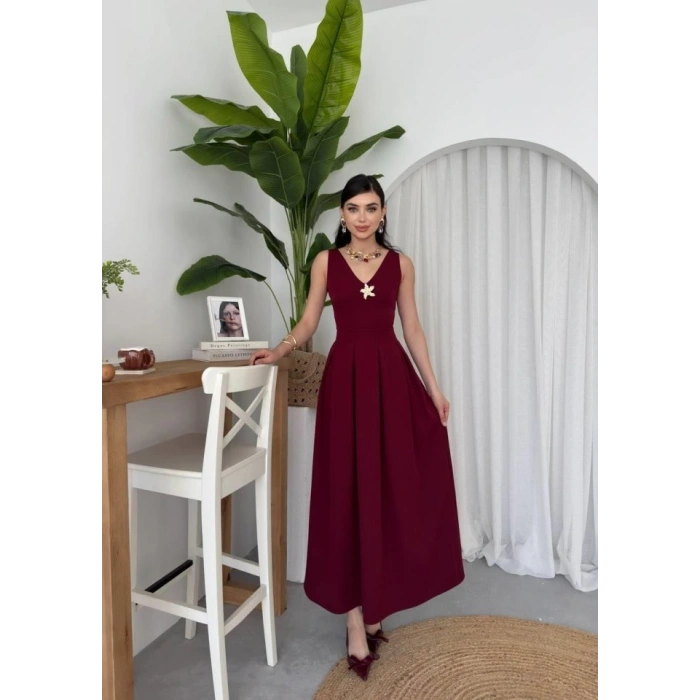 Late Yıldız Detaylı Elbise