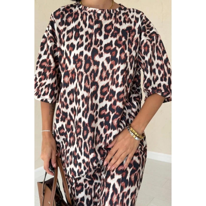 Leopar T-Shirt Ve Pantolon Takım