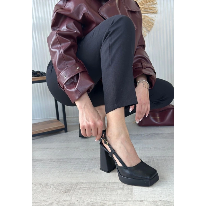 Mety Siyah Cilt Topuklu Ayakkabı