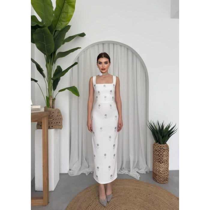 Ners Taş Detaylı Elbise