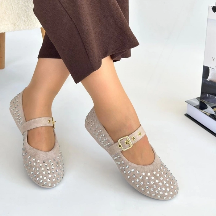 Olise Bej Boncuk İşlemeli Babet Ayakkabı