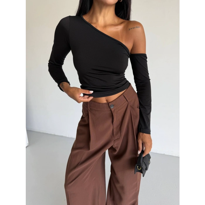 Omuz detaylı kollu bluz siyah f2336