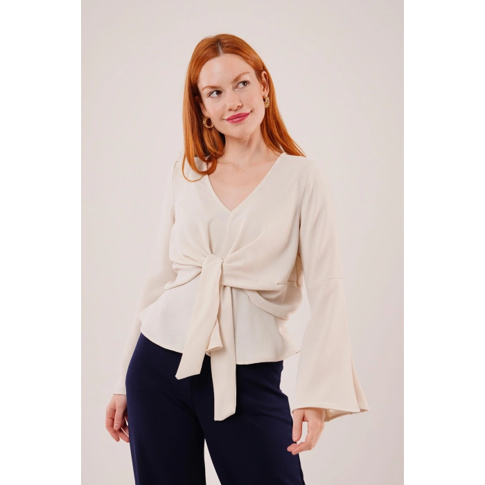 Ön Bağlamalı Volan Kol Ekru Bluz