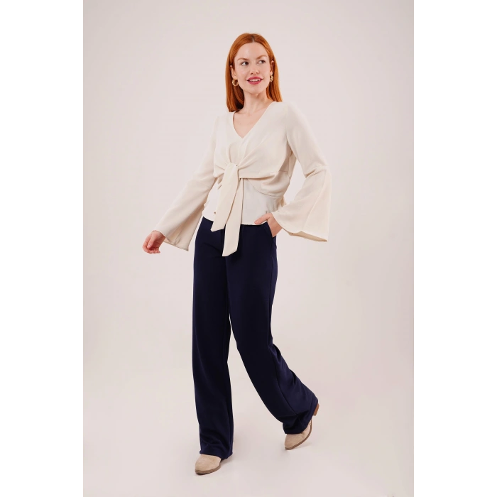 Ön Bağlamalı Volan Kol Ekru Bluz