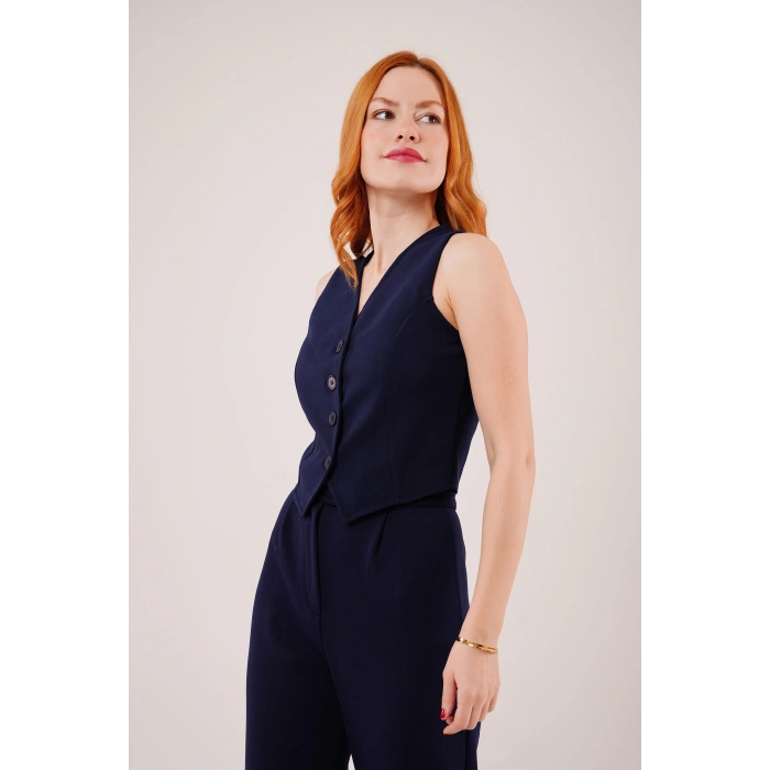 Önü Düğmeli Lacivert Yelek