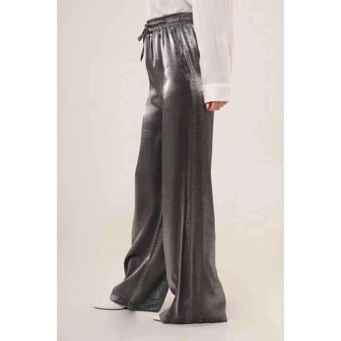 Parlak Görünümlü Cepli Antrasit Bol Paça Pantolon