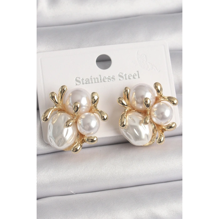 Pirinç Gold Renk İnci Tomurcuk Model Kadın Küpe