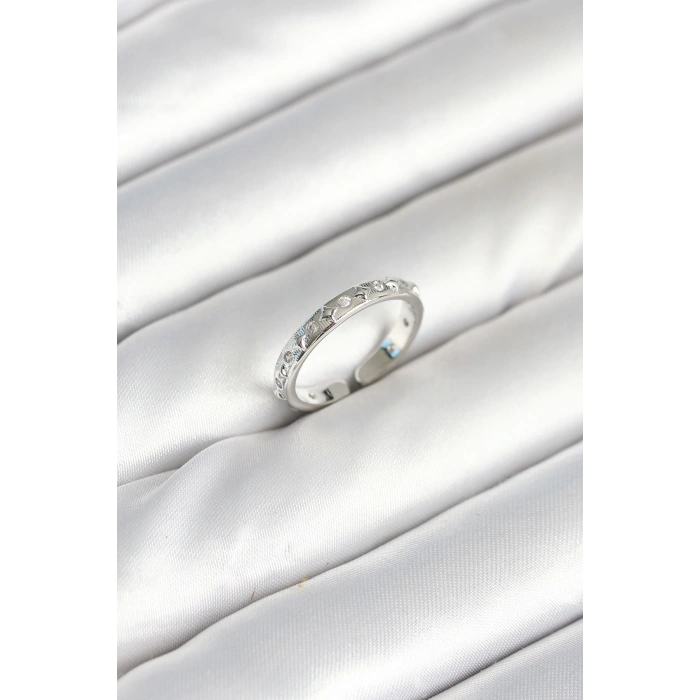 Pirinç Gümüş Renk Zirkon Taşlı Kadın Yüzük