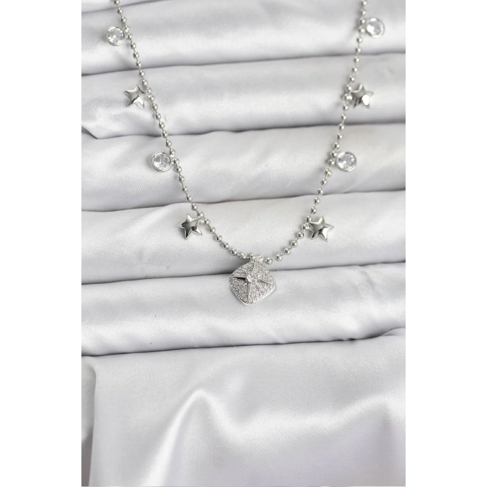 Pirinç Gümüş Renk Zirkon Taşlı Kutup Yıldızı Model Kadın Kolye