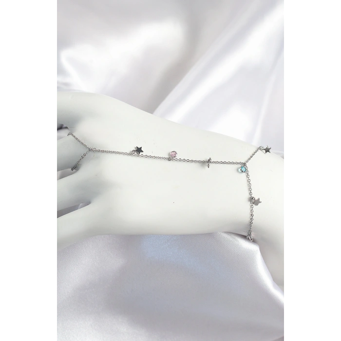 Pirinç Renkli Zirkon Taşlı Sallantılı Yıldızlı Model Gümüş Renk Kadın Şahmeran