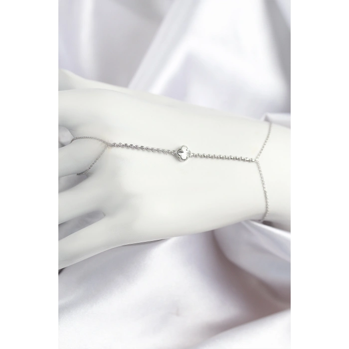 Pirinç Zirkon Taşlı Yonca Model Gümüş Renk Şahmeran