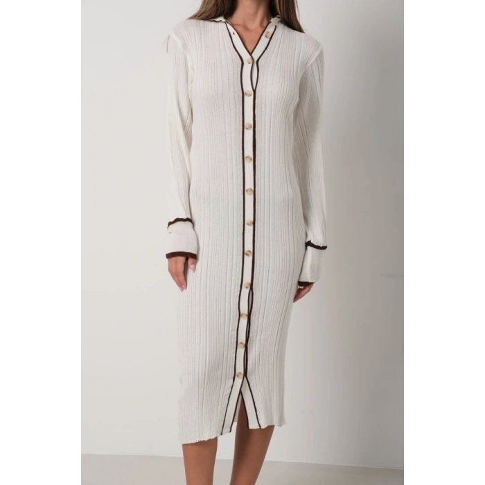 Polo Yaka Düğmeli Elbise