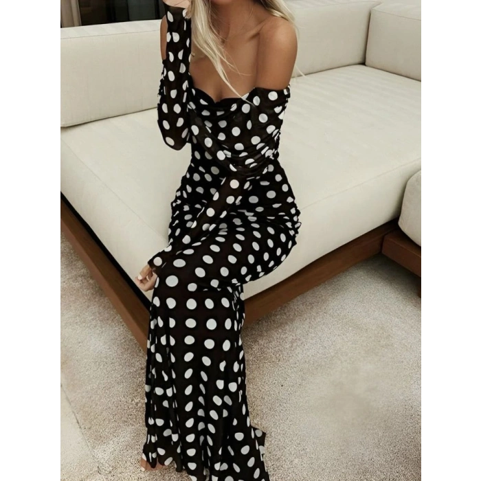 Puantiyeli Tül İçi Astarlı Madonna Yaka Maxi Boy Elbise