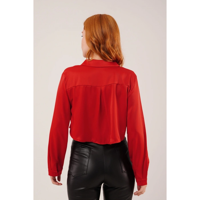 Saten Crop Model Kırmızı Gömlek