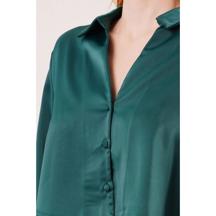 Saten Crop Model Yeşil Gömlek