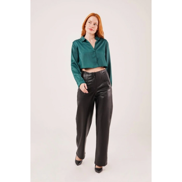 Saten Crop Model Yeşil Gömlek