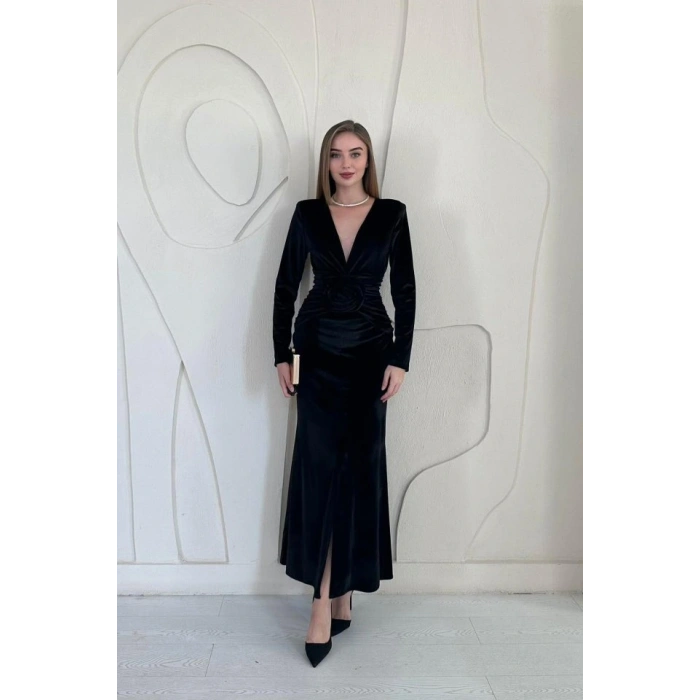 Siyah Önü Yırtmaçlı Güllü Elbise