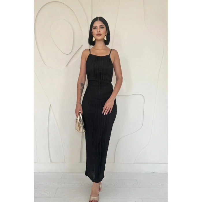 Siyah Piliseli Halter Boyun Elbise