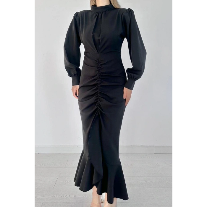 Siyah Volanlı Uzun Kol Elbise