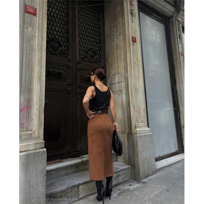 SÜET KALEM ETEK YIRTMAÇ DETAYLI - Taba