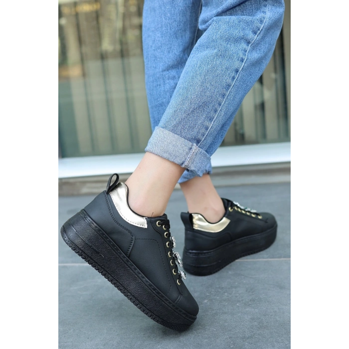 Tenya Siyah Cilt Taşlı Bağcıklı Spor Ayakkabı