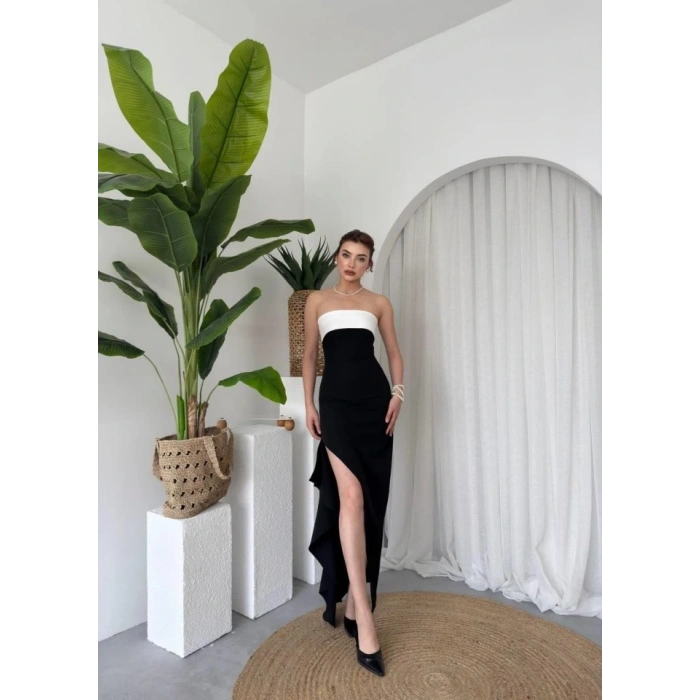 Terk Yırtmaç Detaylı Elbise