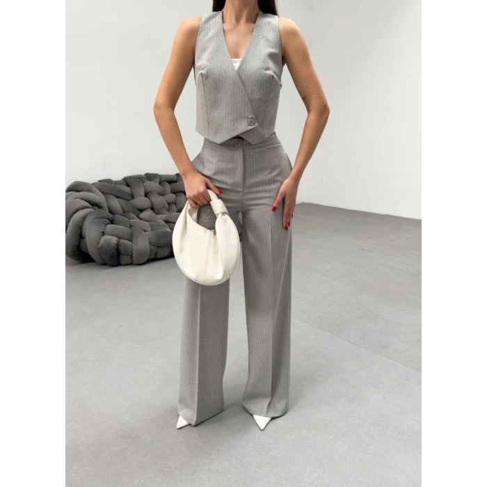 Toskana Çi̇zgi̇li̇ Kruvaze Yaka Tek Düğmeli̇ Yelek Pantolon Takim