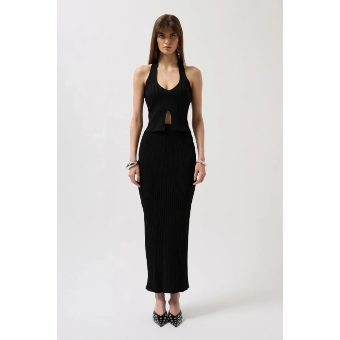 V Detay Dokulu Crop Bluz